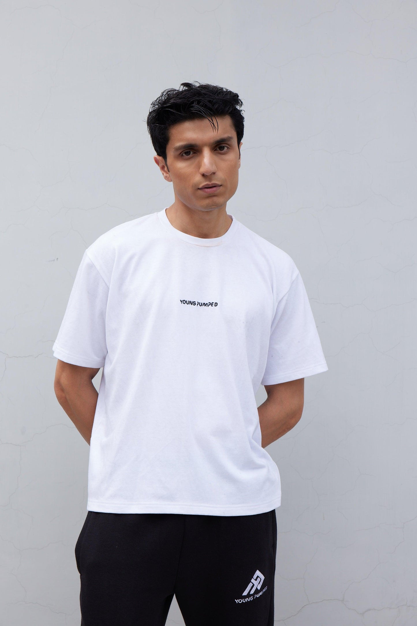 Anti-Fit Tee White - Young Pumped