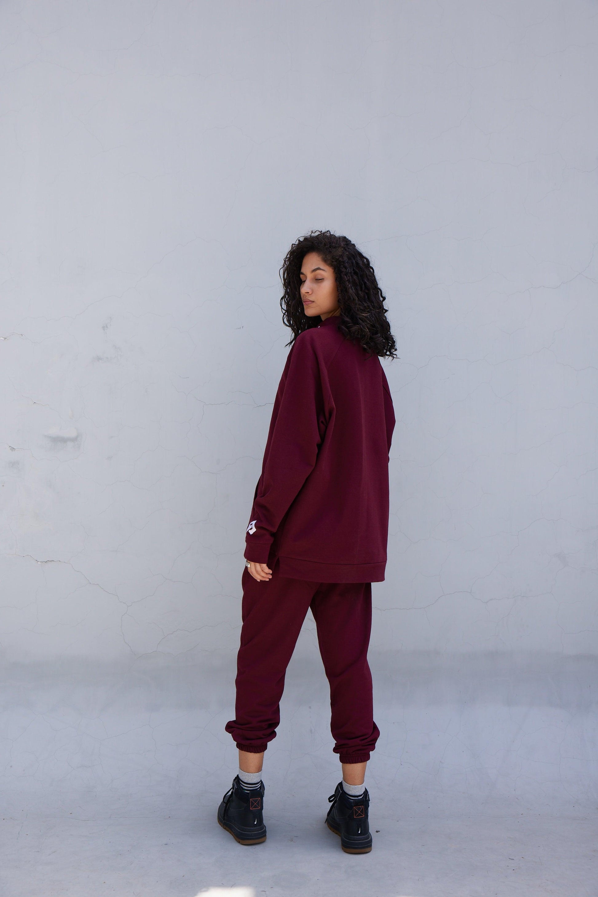 Jogger Logo Maroon - Young Pumped